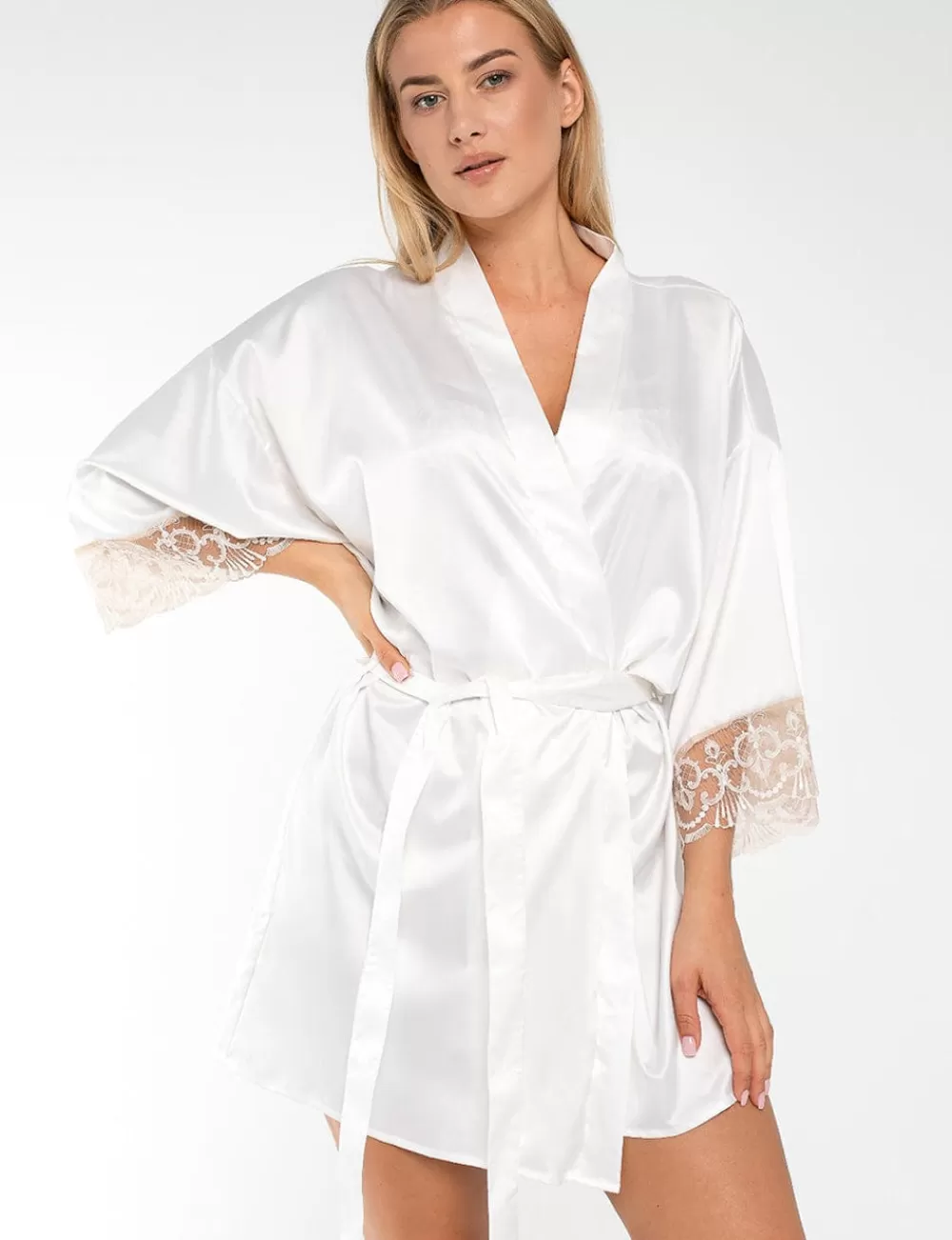 Samanta Loungewear<Perla Kimono