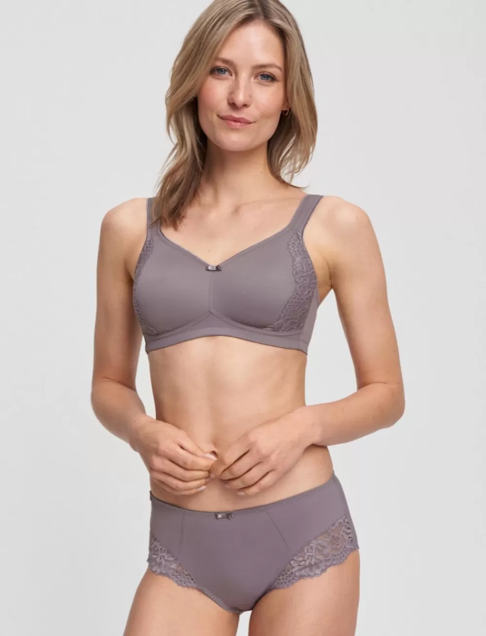 Susa Wirefree<London Wirefree Bra Frosty Lavender