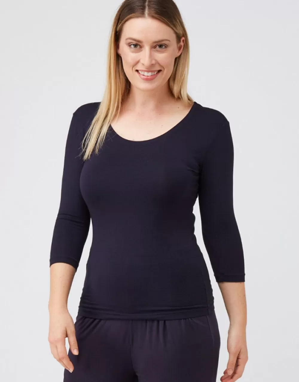 Tani Tani Clothing<3/4 Sleeve Scoop Neck Top French Navy